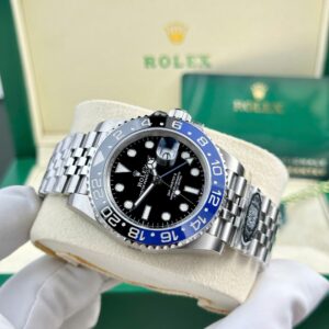 Rolex-GMT-Master-II-Jubilee-Batgirl-jubilee-40mm-2