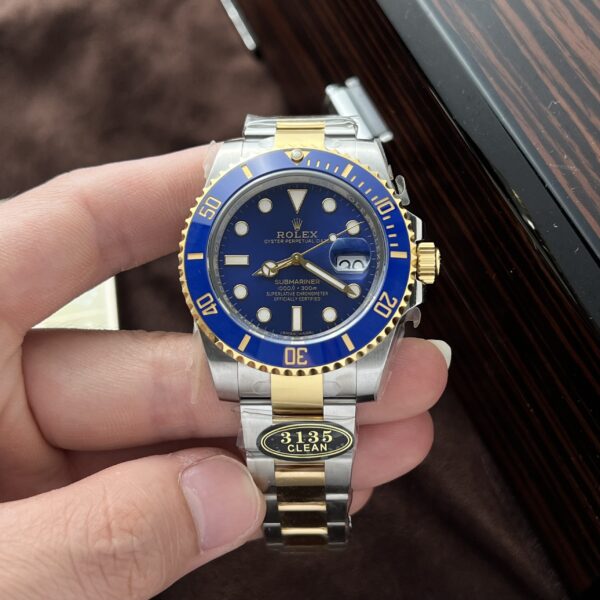 Rolex-Submariner-126613LB-Rep-11-Clean-40mm-1