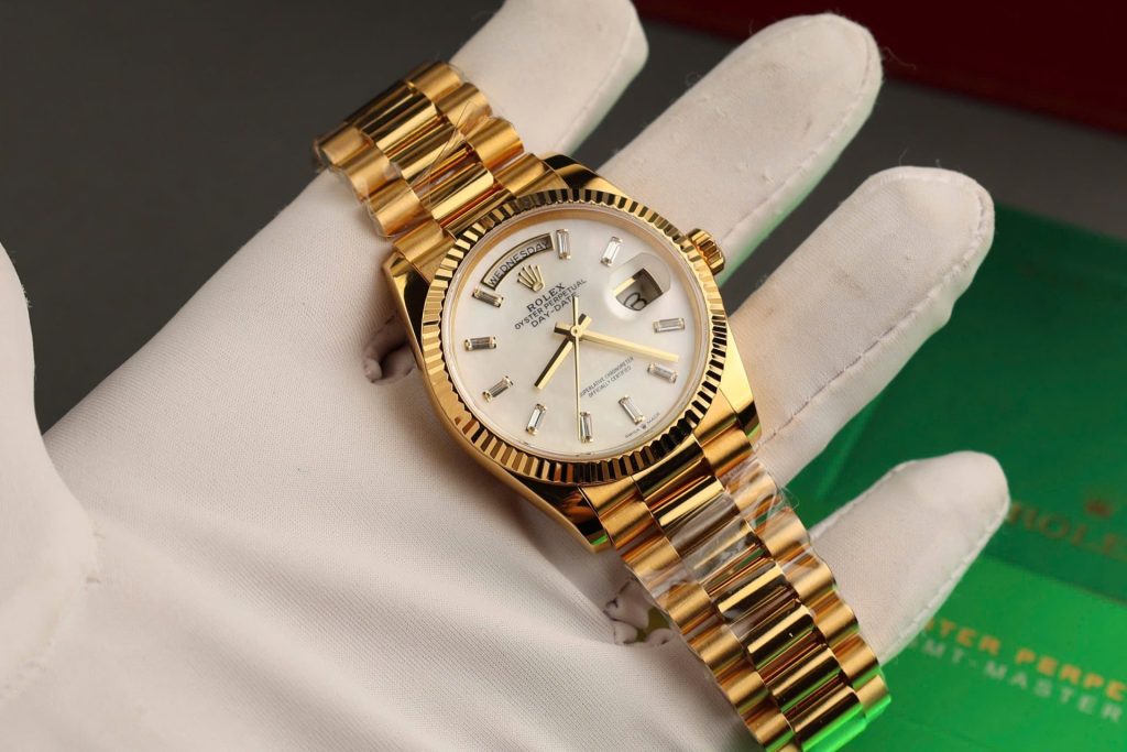Rolex-Day-Date-228235-White-Dial-36mm-1