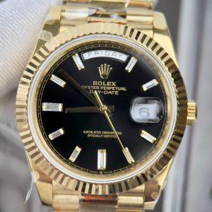 Rolex-Day-Date-228238--Gold-Black-Dial-40mm-3