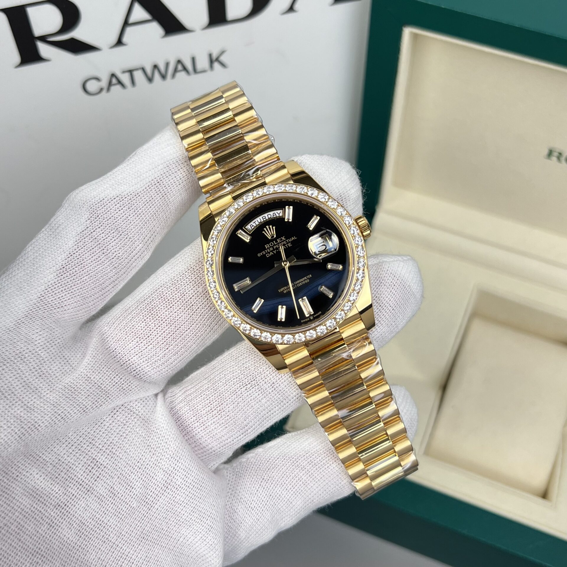 Rolex-Day-Date-228238-moissanite-Black agate-Dial-40mm-2