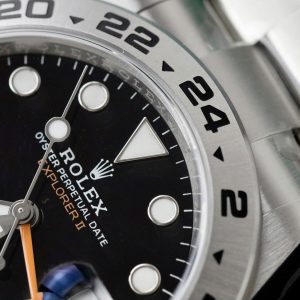 Rolex-Explorer-II-226570-Rep-11--Clean-42mm-4