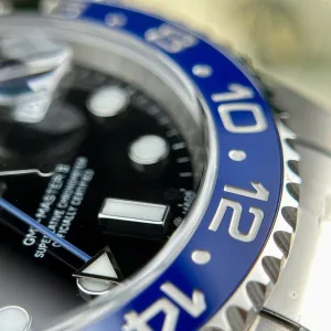 Rolex-GMT-Master-II-Jubilee-Batgirl-jubilee-40mm-4