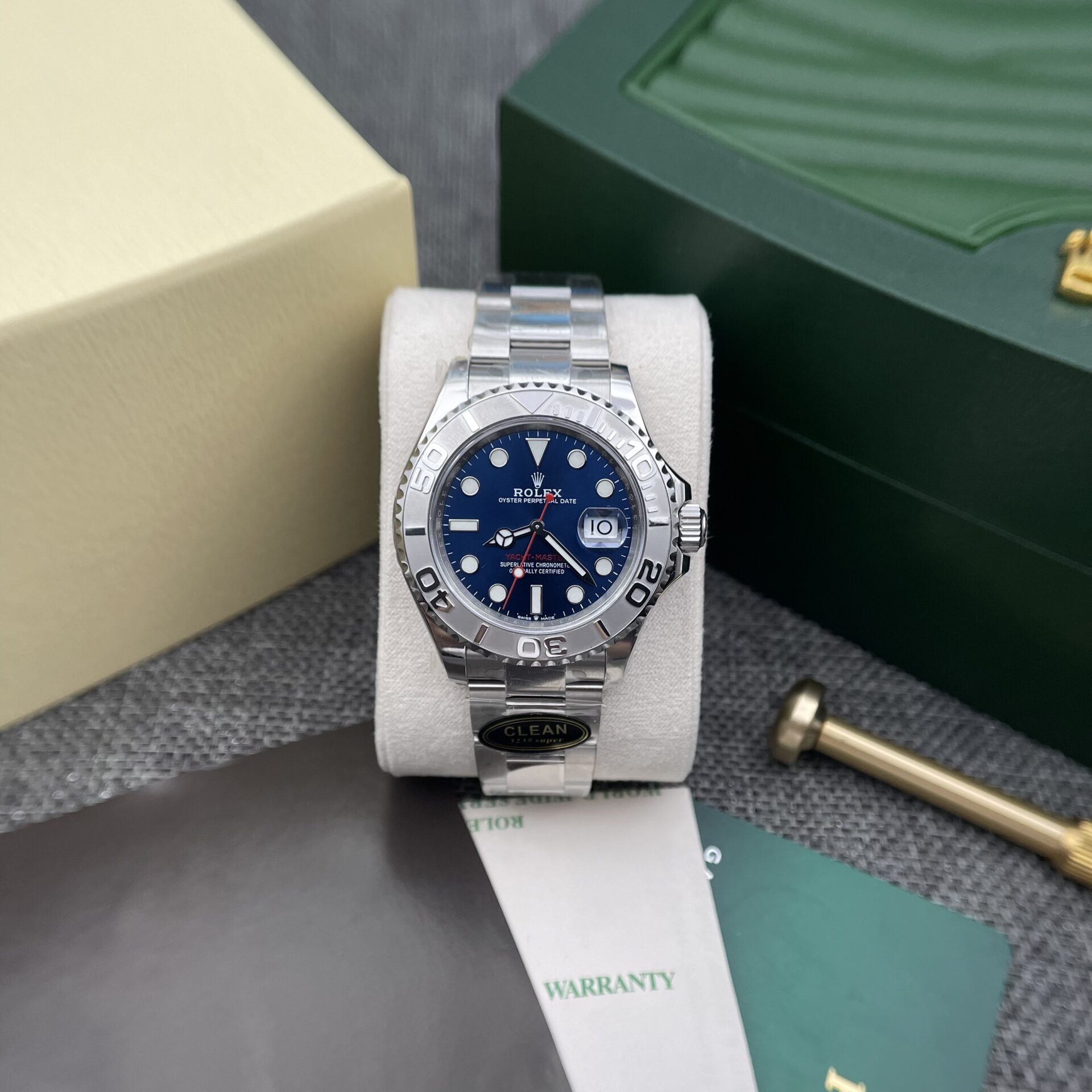 Rolex-Yacht-Master-116622-Clean-Factory-40mm-1