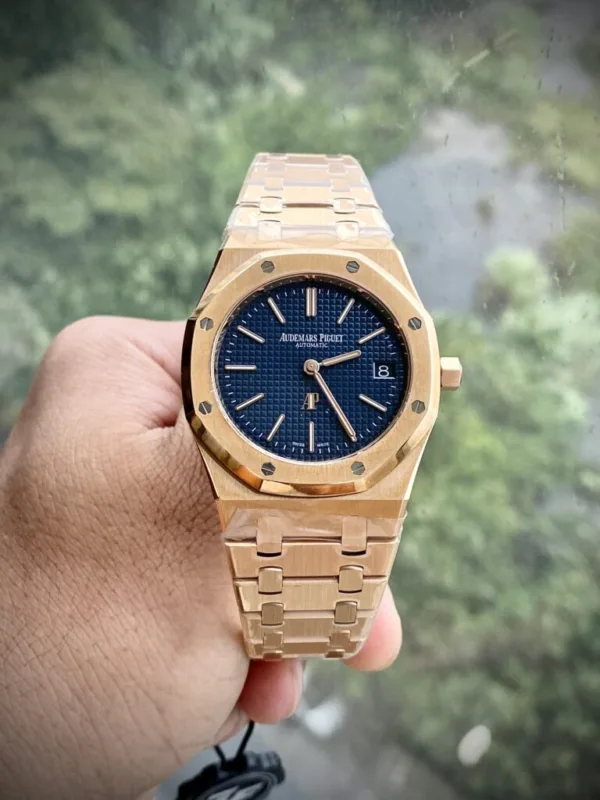 Audemars-Piguet-Royal-Oak-15202OR-Blue-Dial-39mm