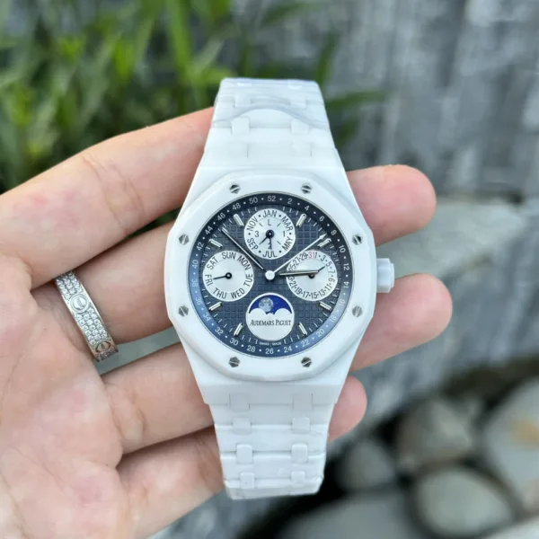 Audemars-Piguet-Royal-OakWhite-Calendar-26579CB-1