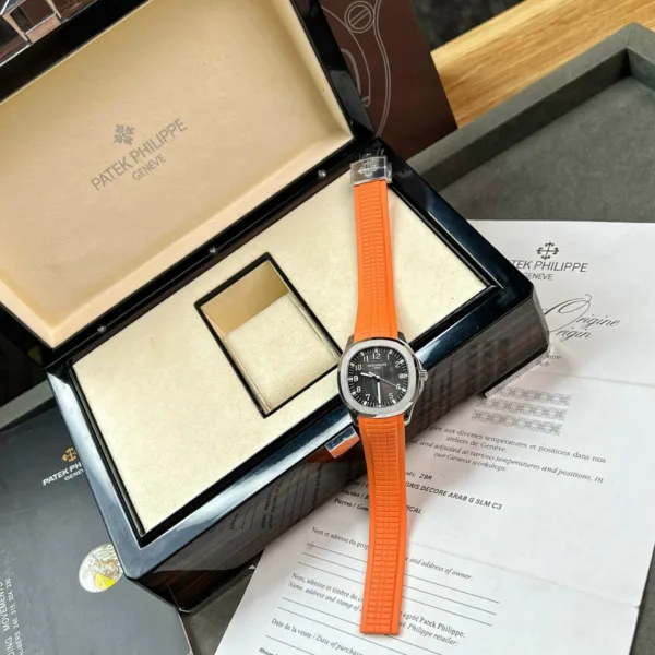 Patek-Philippe-Aquanaut-5167A-40mm