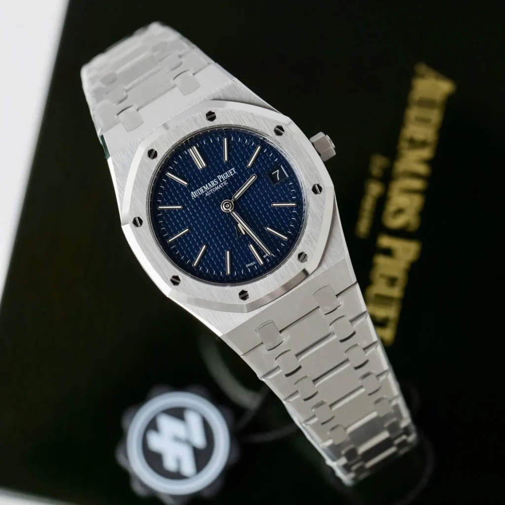 Audemars Piguet Replica 11 Royal Oak Jumbo 15202ST Blue Dial 39mm.webp