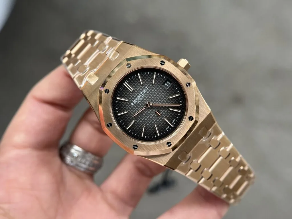 Audemars Piguet Royal Oak 15202OR Jumbo 39mm 7.webp