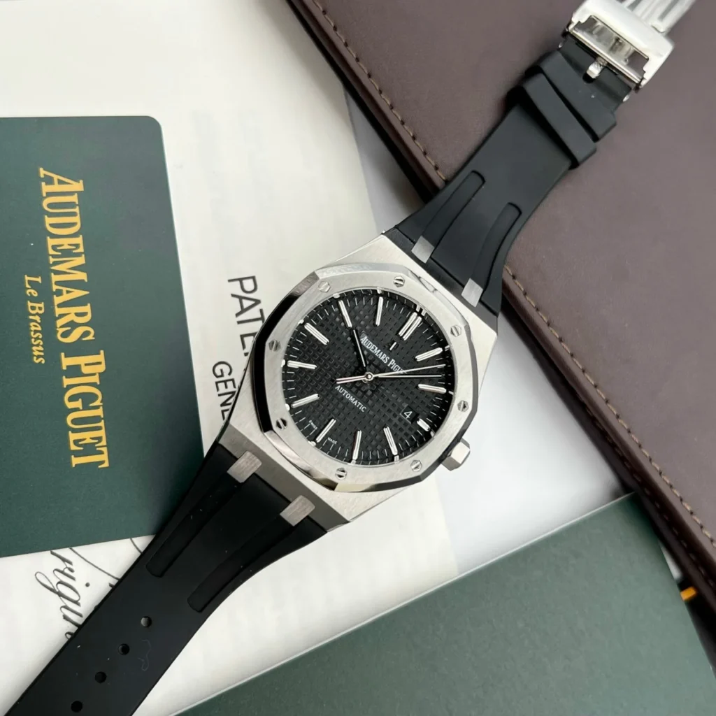Audemars Piguet Royal Oak 15400ST 41mm 2.webp