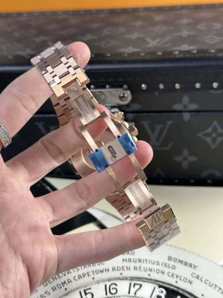 Audemars Piguet Royal Oak 26331OR 41mm 8.webp