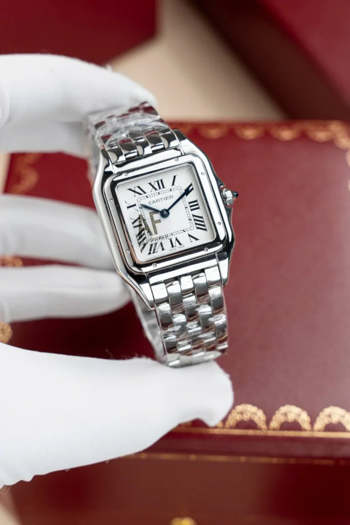 Cartier Panthere WGPN0007 27x37mm 1.webp