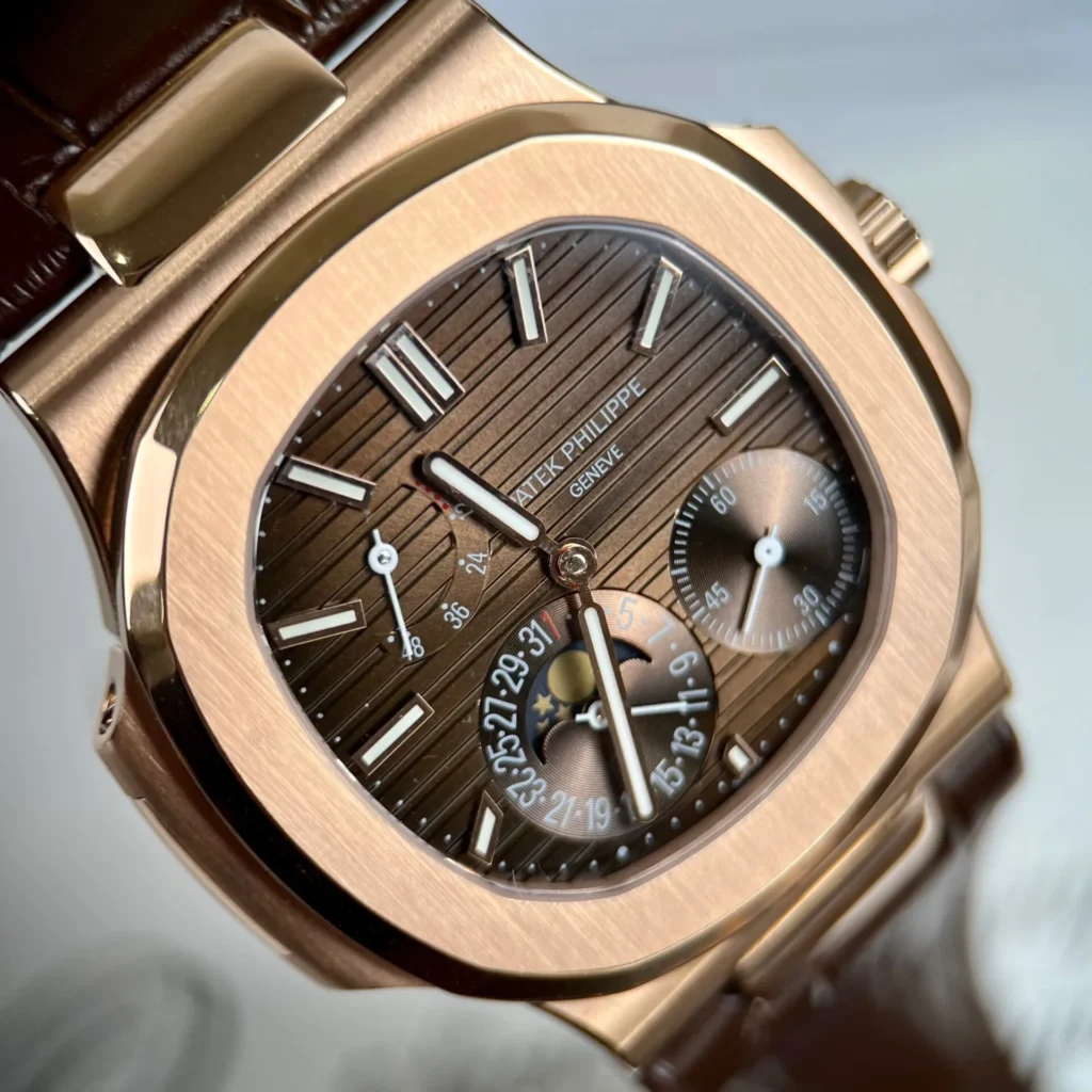 Dong Ho Patek Philippe Nautilus 5712R Mat Chocolate Boc Vang Replica 11 40mm 5.webp