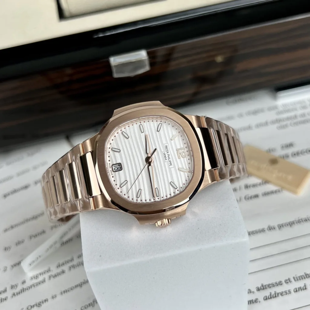 Dong Ho Patek Philippe Nautilus 7118 Boc Vang Mat Trang Nha May 3K 1.webp