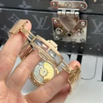 Dong Ho Vacheron Constantin Overseas 4500V Replica 11 Mat Xanh La Cay 41mm 5.webp