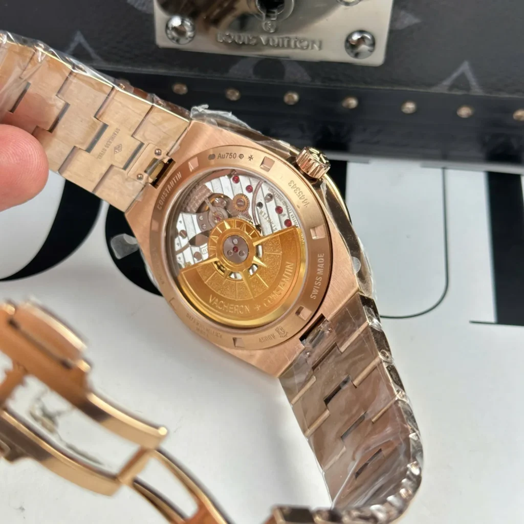 Dong Ho Vacheron Constantin Overseas 4500V Replica 11 Mat Xanh La Cay 41mm 6.webp