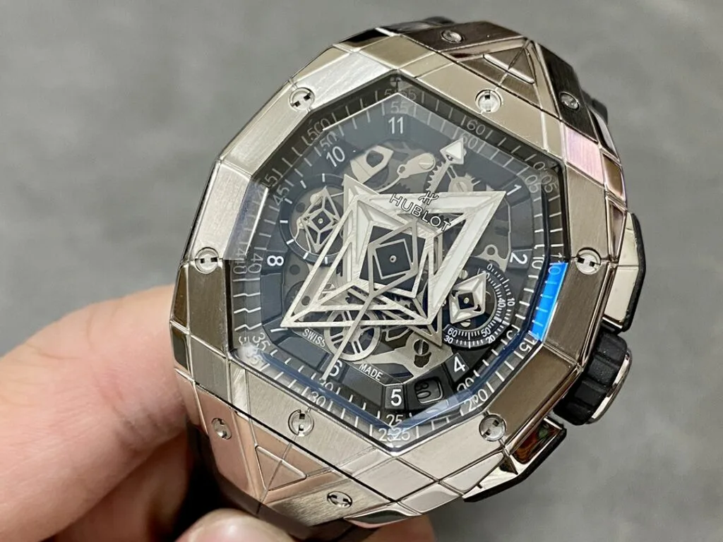Hublot Big Bang Sang Bleu Dial 42mm 3.webp
