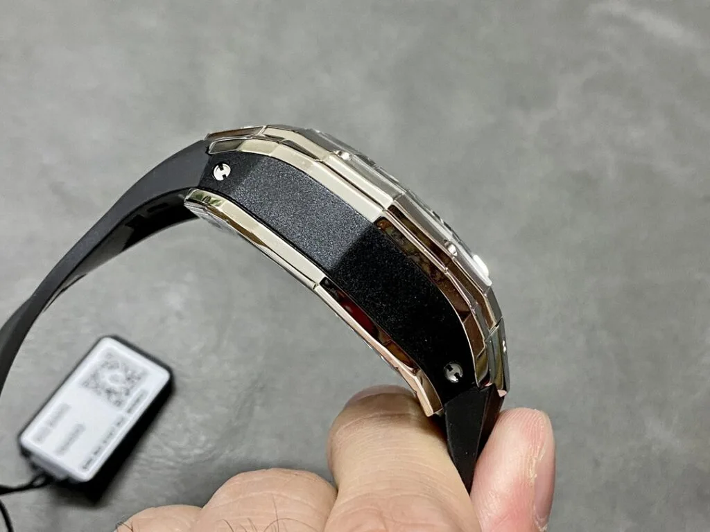 Hublot Big Bang Sang Bleu Dial 42mm 7.webp