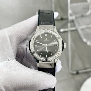Hublot Classic Black Dial moissanite Case 38mm 1.webp
