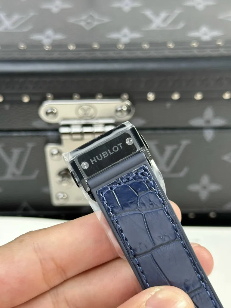 Hublot Classic Blue Dial 42mm 7.webp