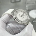 Hublot Classic White Dial 38mm 3.webp