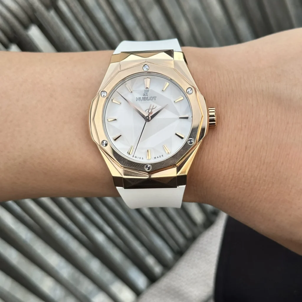 Hublot White 550.OX .2610.RW .1204 40mm 5.webp