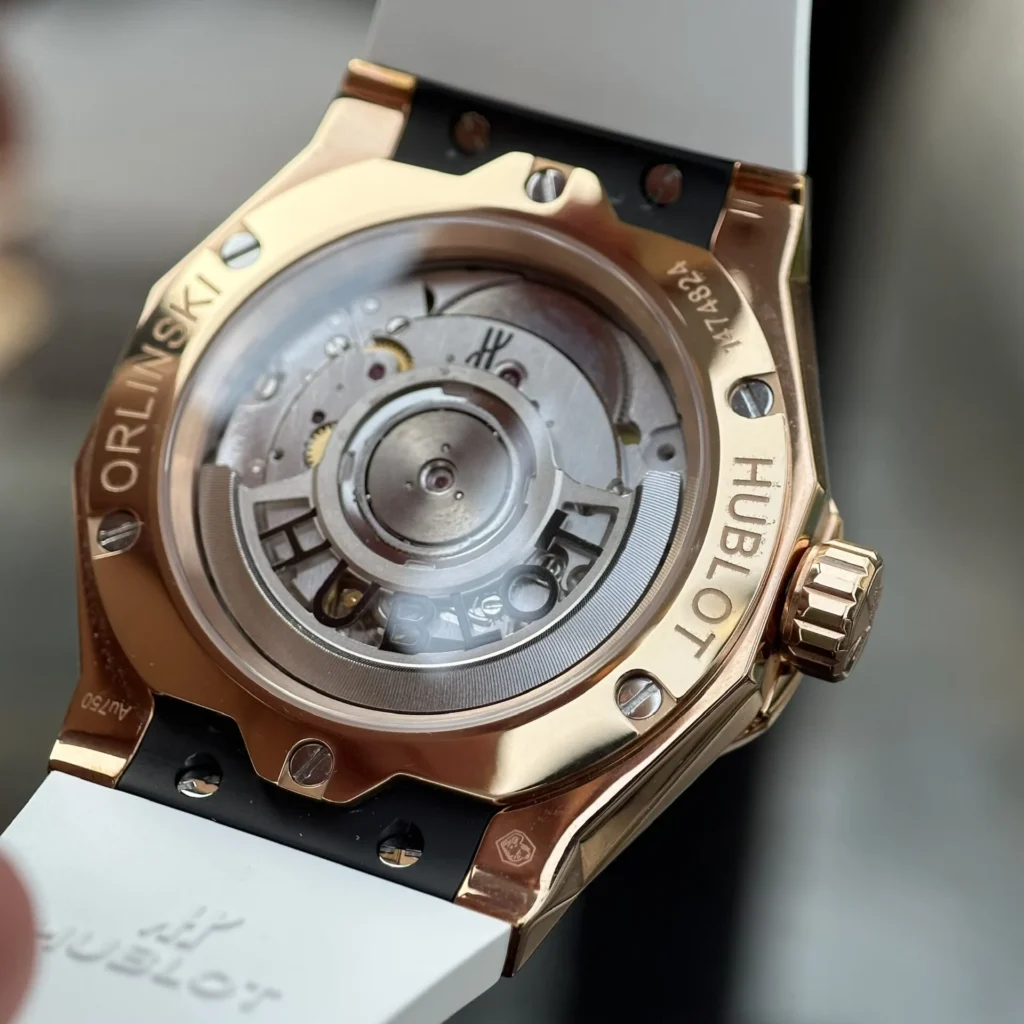 Hublot White 550.OX .2610.RW .1204 40mm 7.webp