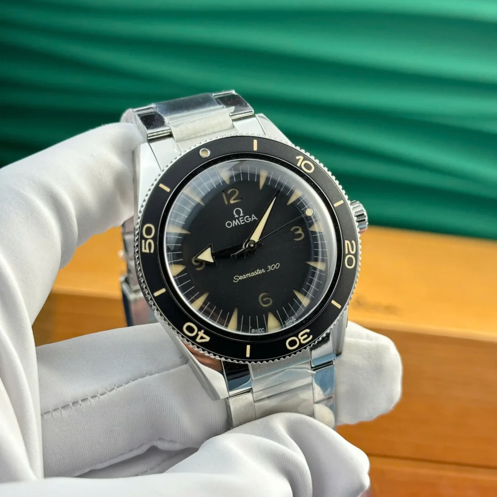Omega Seamaster 300 Heritage 233.32.41.21.01.001 41mm 2.webp