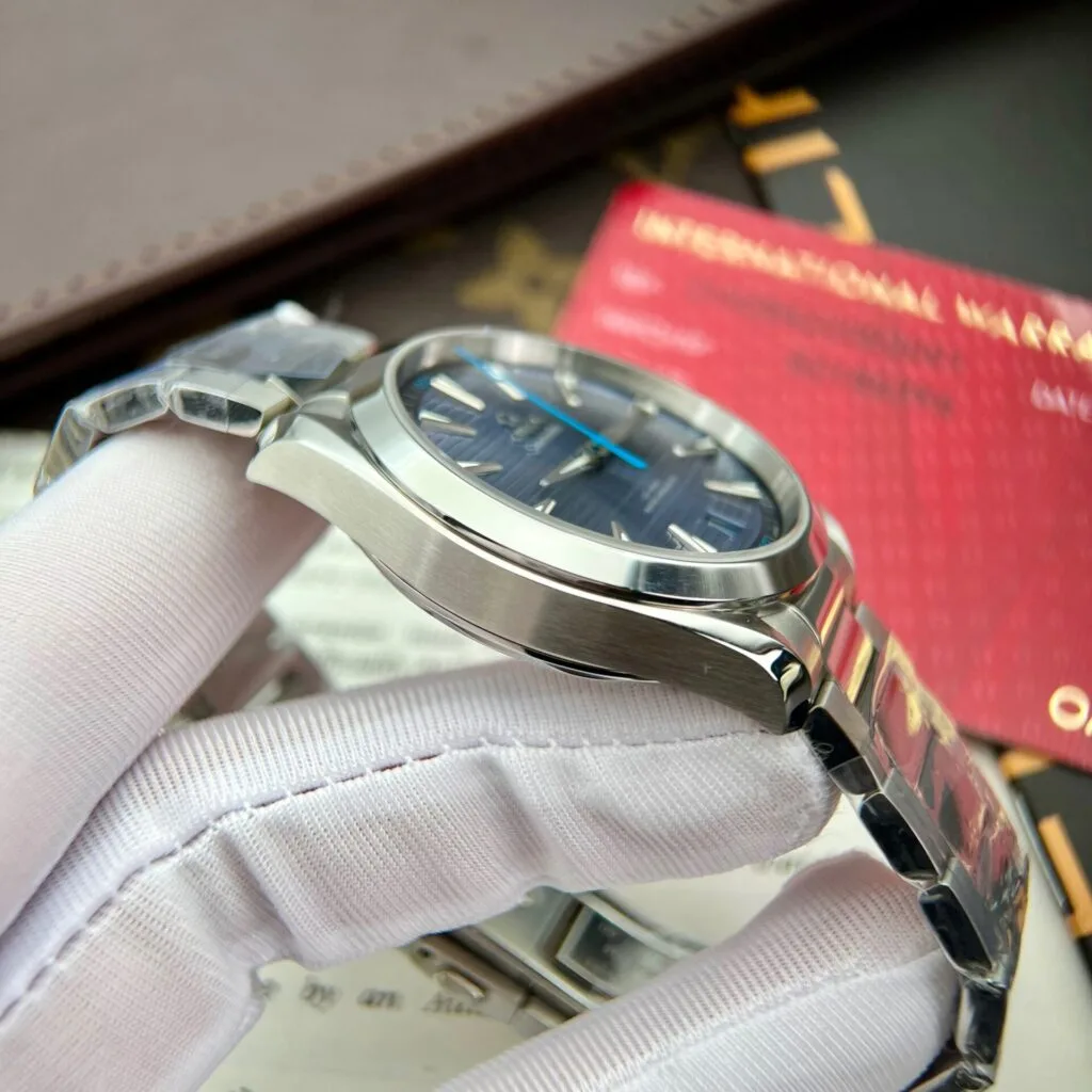 Omega Seamaster Aqua Terra 220.10.41.21.03.002 41mm 3.webp