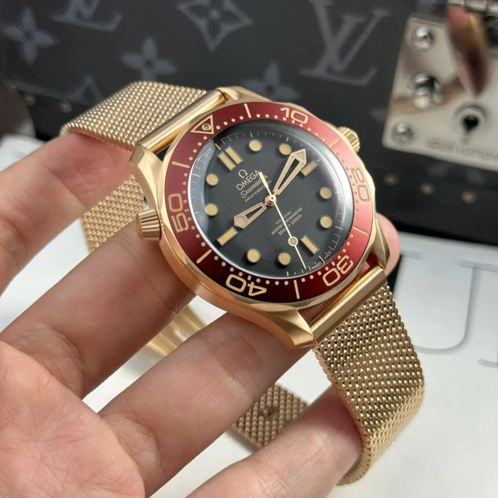 Omega Seamaster Diver 300M Bronze Gold 210.90.42.20.01.003 42mm 2.webp
