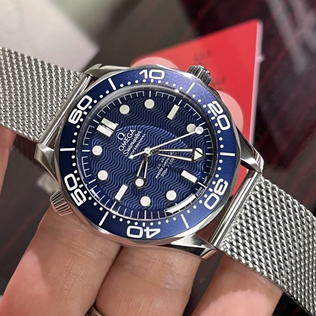 Omega Seamaster James Bond 210.30.42.20.03.002 42mm 3.webp