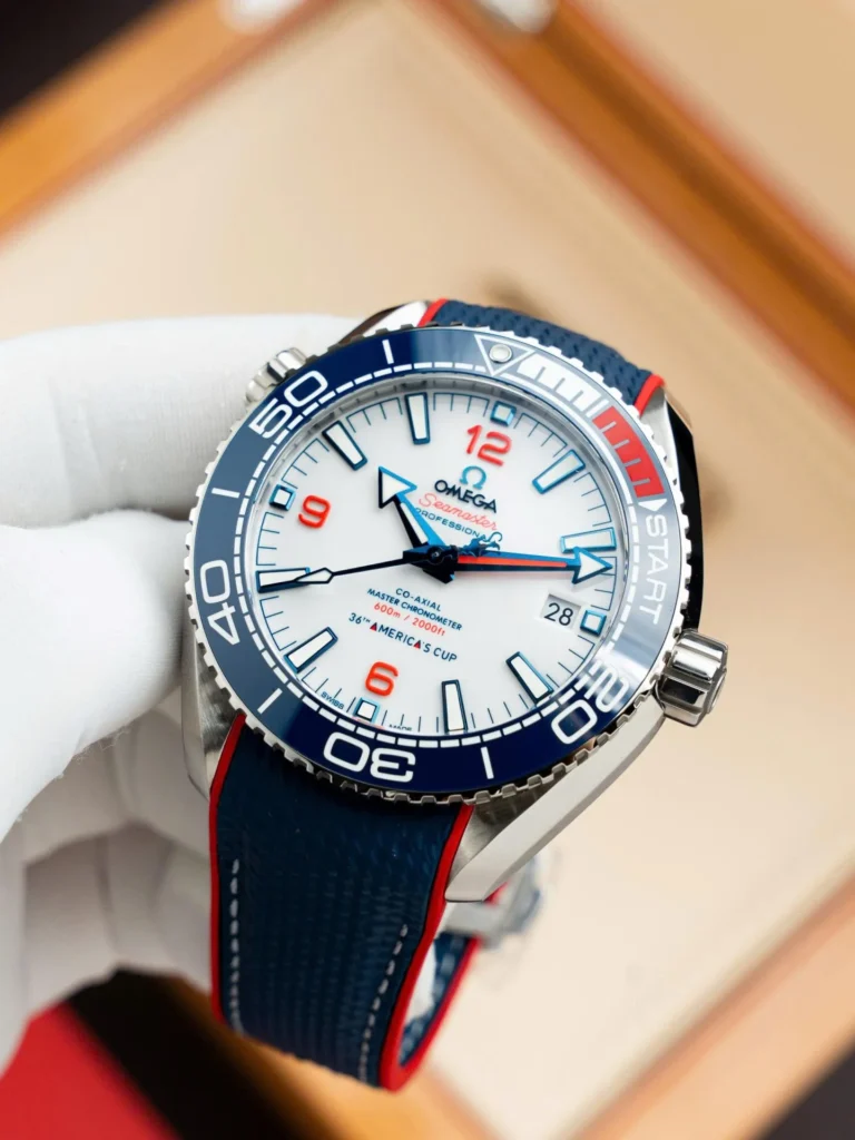Omega Seamaster Planet Ocean 600M 215.32.43.21.04.001 43.5mm 4.webp