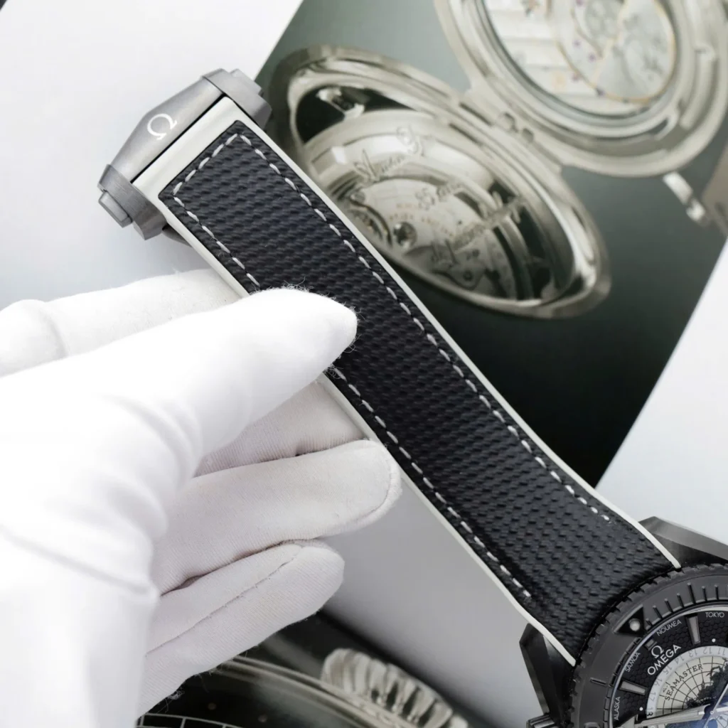 Omega Seamaster Planet Ocean Worldtimer 215.92.46.22.01.007 45mm 7.webp