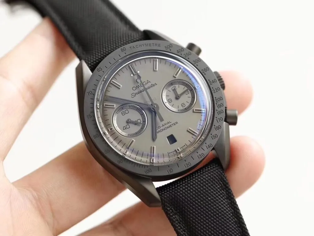 Omega SpeedMaster Dark Side Of The Moon Vo Gom 44mm 2.webp