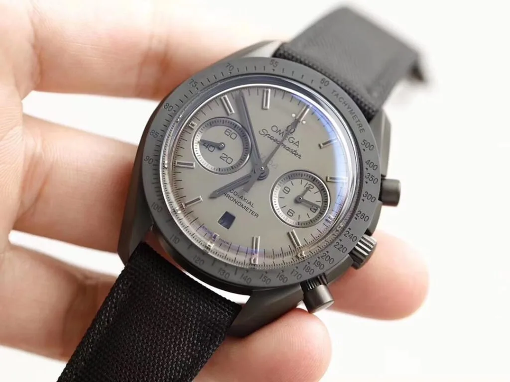 Omega SpeedMaster Dark Side Of The Moon Vo Gom 44mm 3.webp