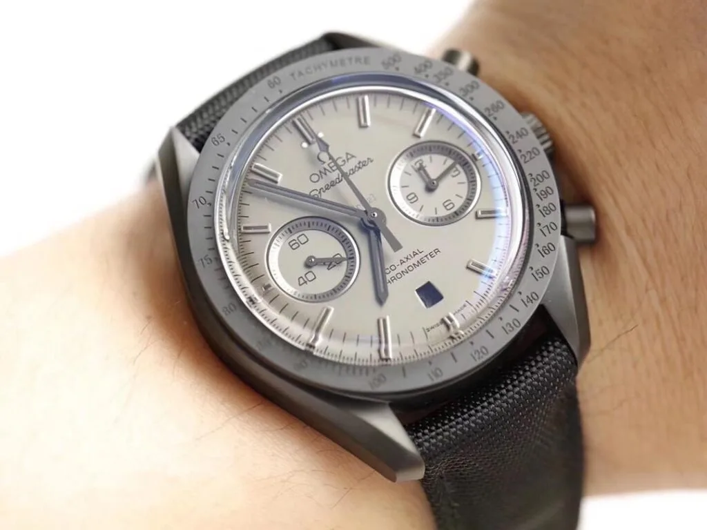 Omega SpeedMaster Dark Side Of The Moon Vo Gom 44mm 4.webp