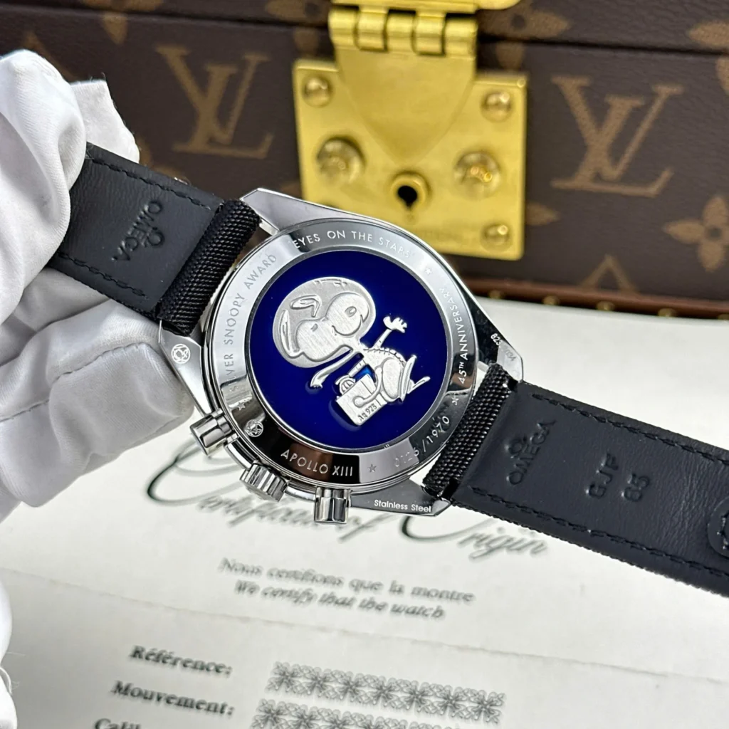 Omega Speedmaster Apollo Silver Snoopy 42mm 10 1.webp