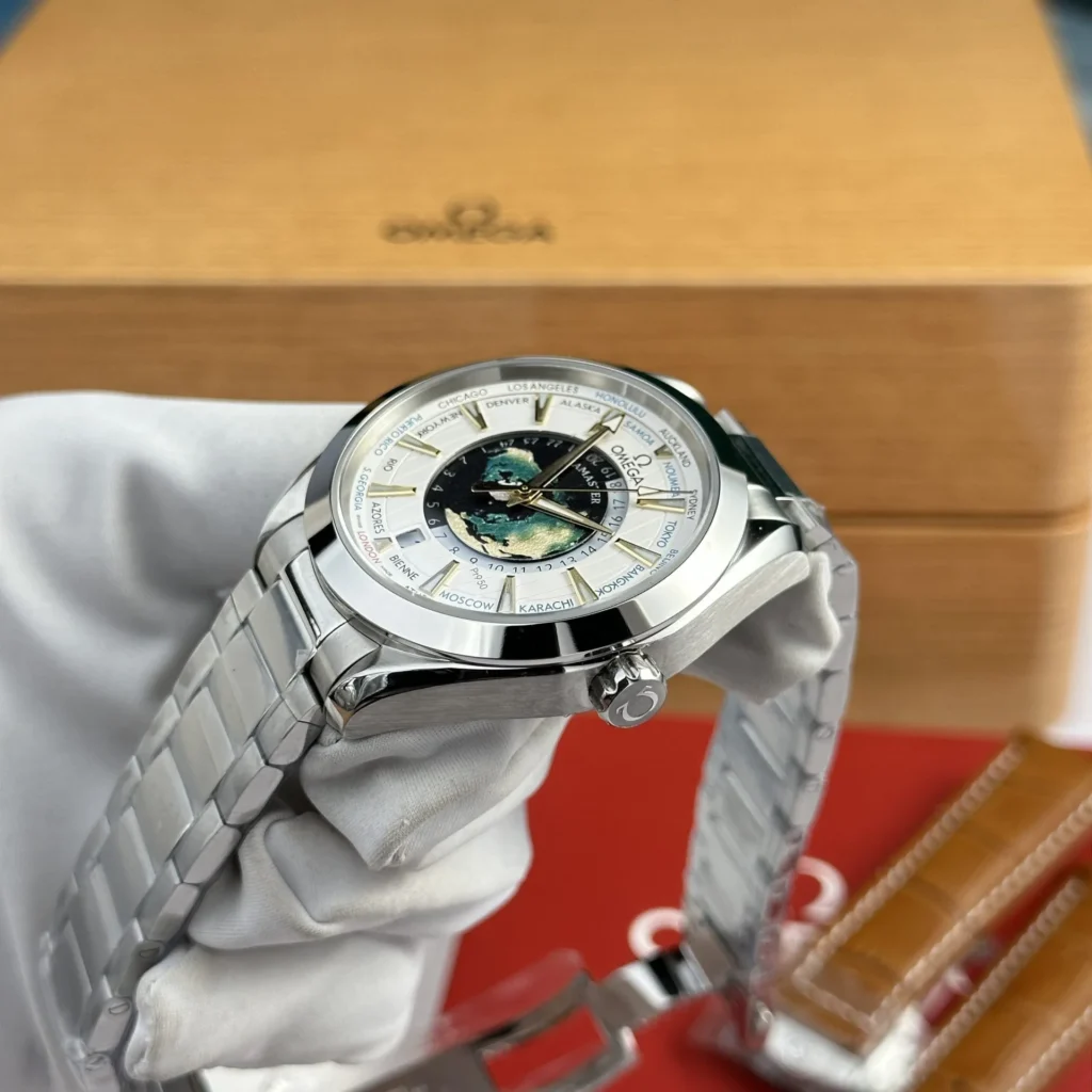 Omega Worldtimer 6 1.webp
