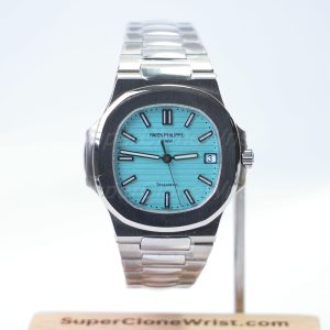 Patek Philippe Nautilus 5711 Tiffany Blue Dial 40mm 1：1 SuperClone Watch