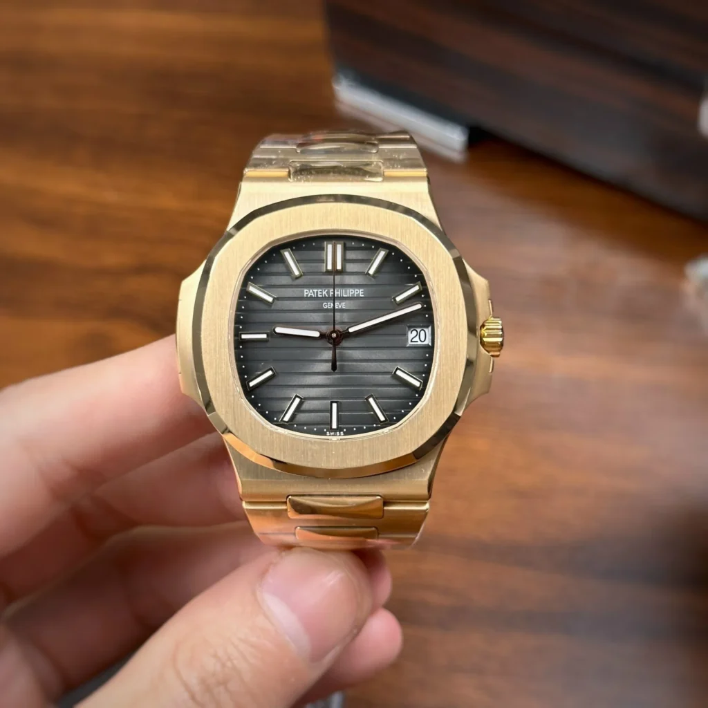 Patek Philippe Nautilus 5711R Rose Gold 40mm 1.webp
