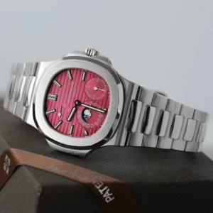 Patek Philippe Nautilus 5712 40mm 1 2.webp