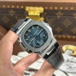 Patek Philippe Nautilus 5712 40mm 2.webp
