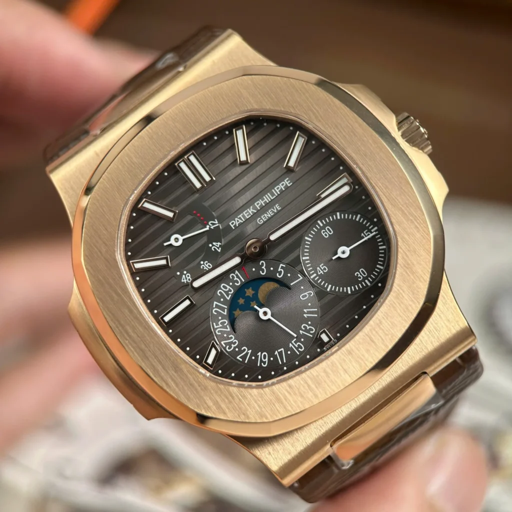 Patek Philippe Nautilus 5712R Rose Gold 40mm 4.webp