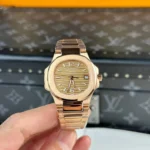 Patek Philippe Nautilus 7010 32mm 1.webp