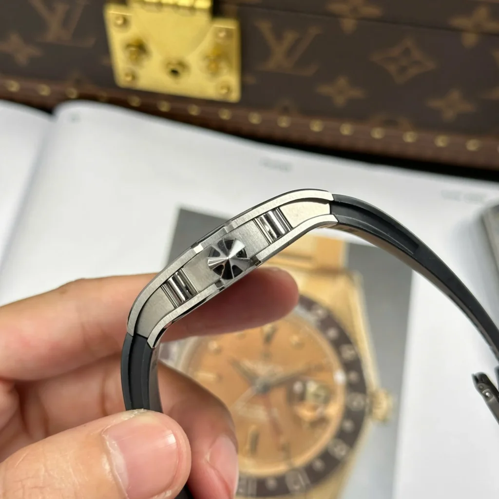 Richard Mille RM67 01 Super 387mm 6.webp
