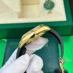 Rolex Che Tac Sky Dweller Champagne Nang 192 ZF 42mm 6.jpg