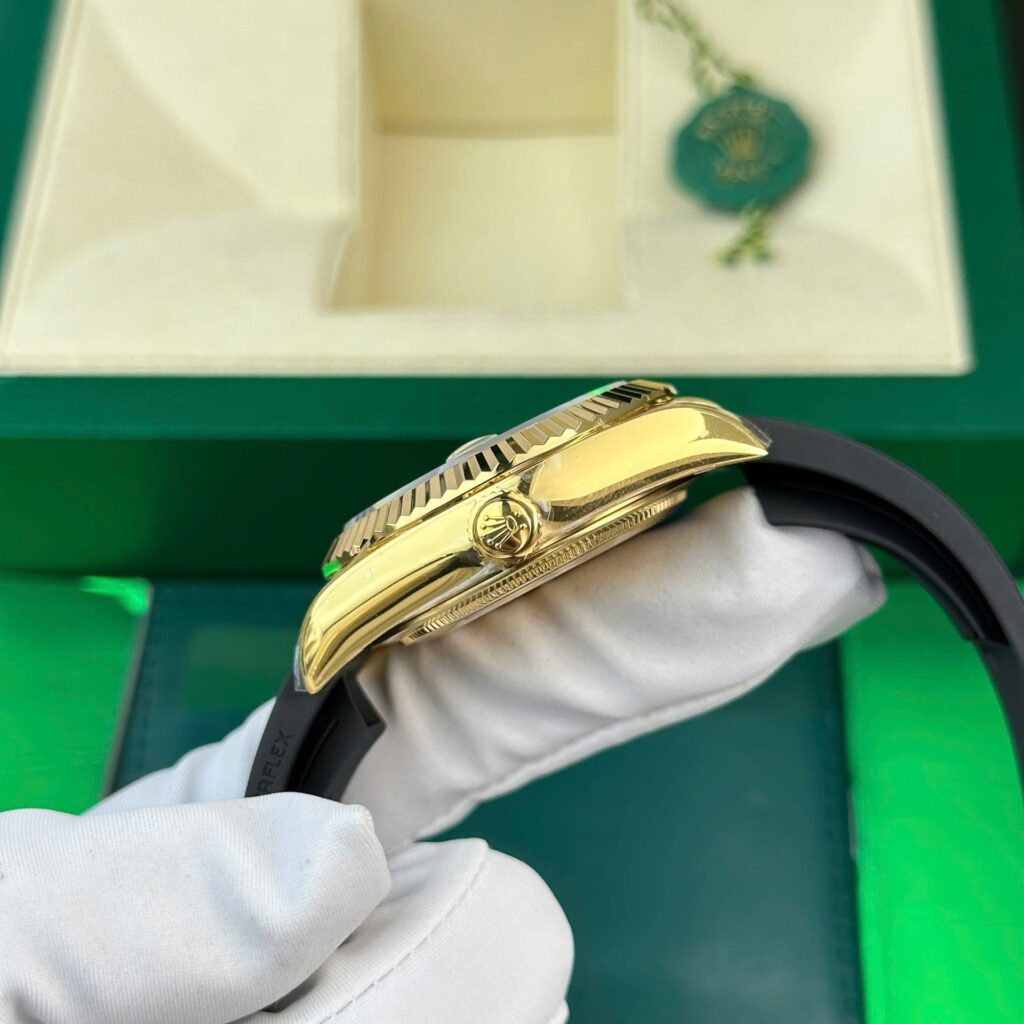 Rolex Che Tac Sky Dweller Champagne Nang 192 ZF 42mm 7.jpg