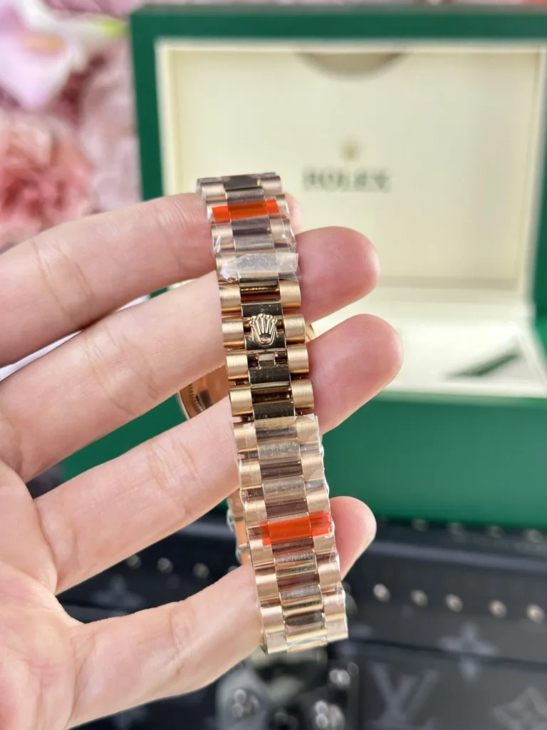 Rolex DateJust 278275 Moissanite White Mother of pearl Dial 31mm 4.webp