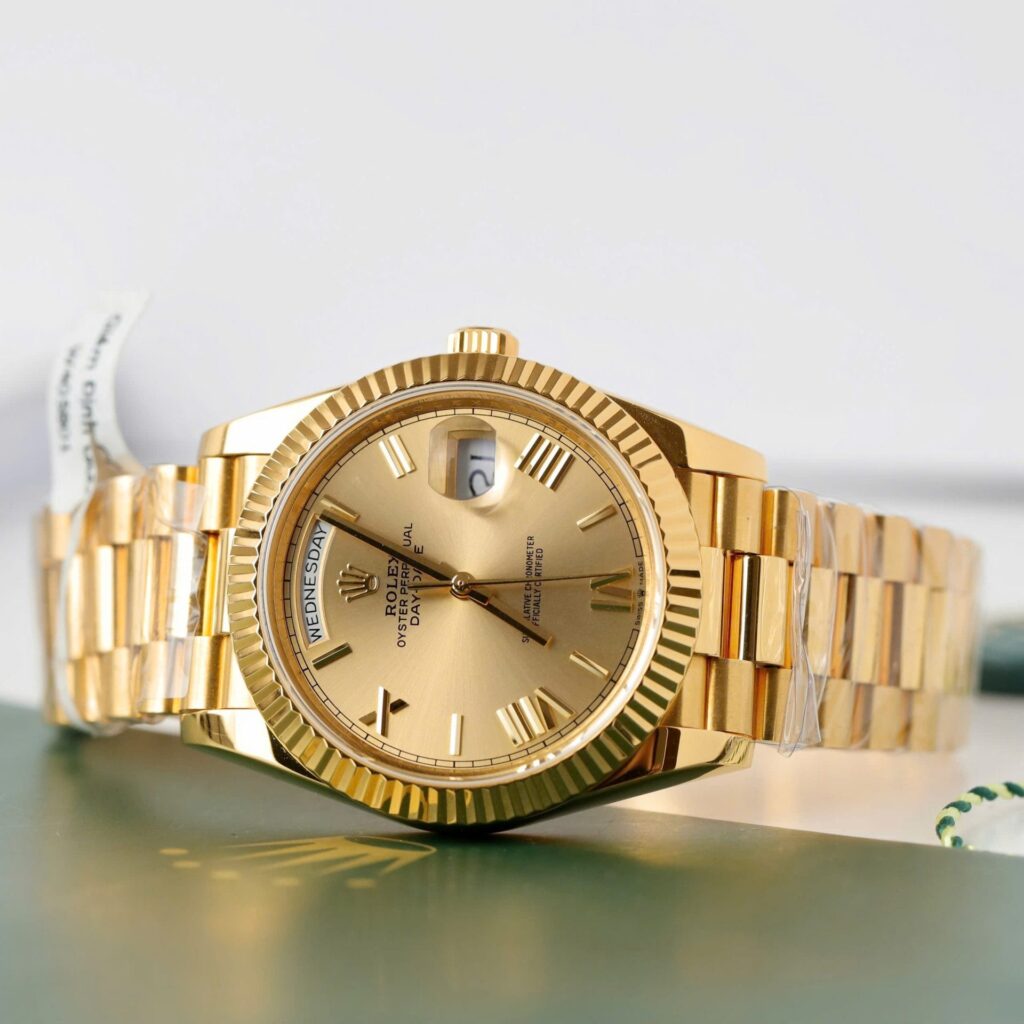 Rolex Day Date 176 Gold Gold Dial 40mm 2.jpg