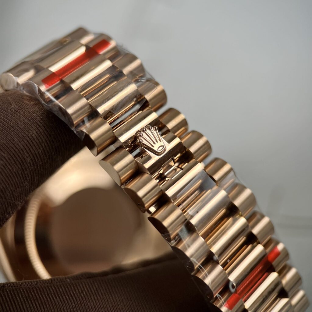 Rolex Day Date 228235 Moissanite Green Mother of Pearl Dial 40mm 7 scaled 1.jpg